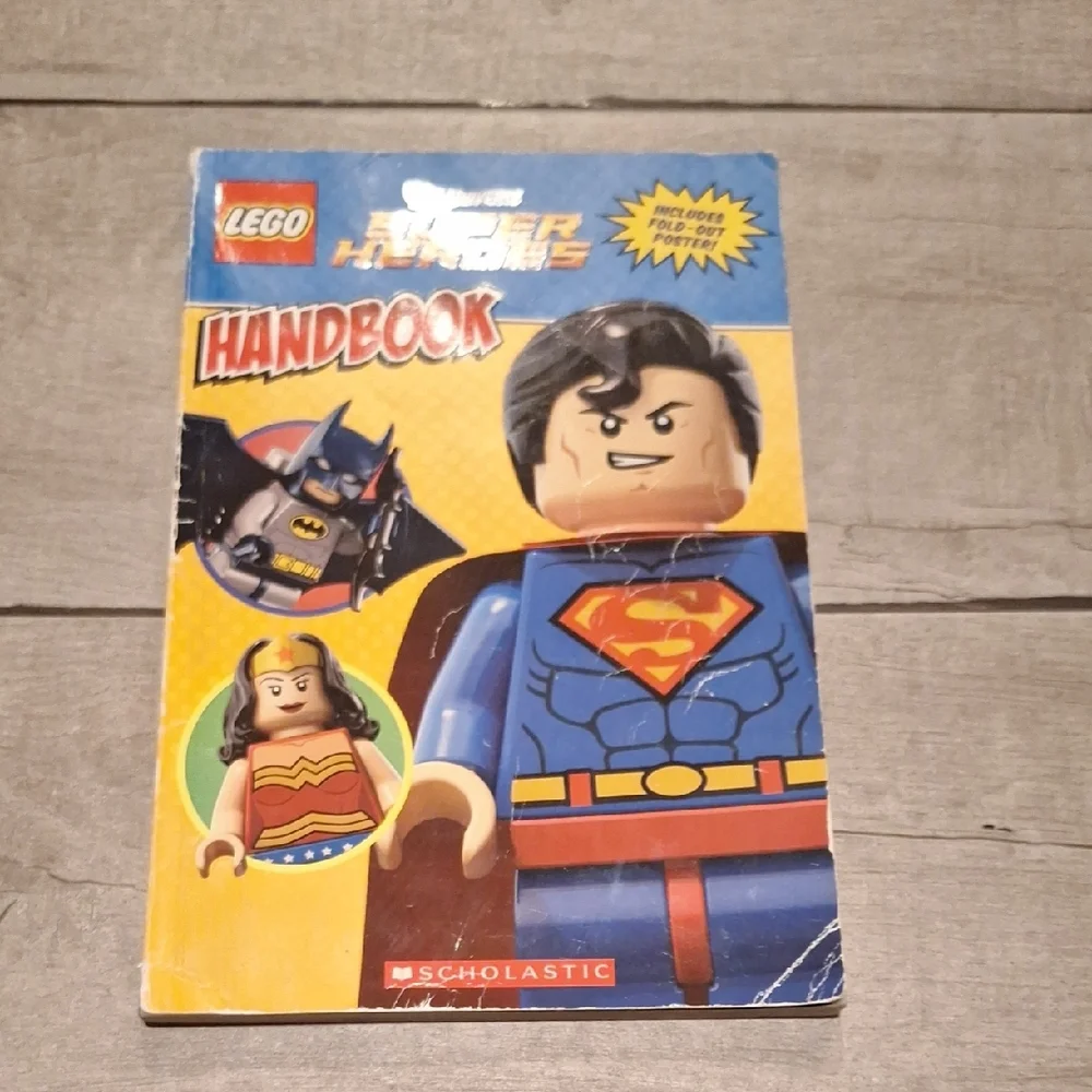 🍋‍🟩 LEGO Super Heroes Handbook🍍